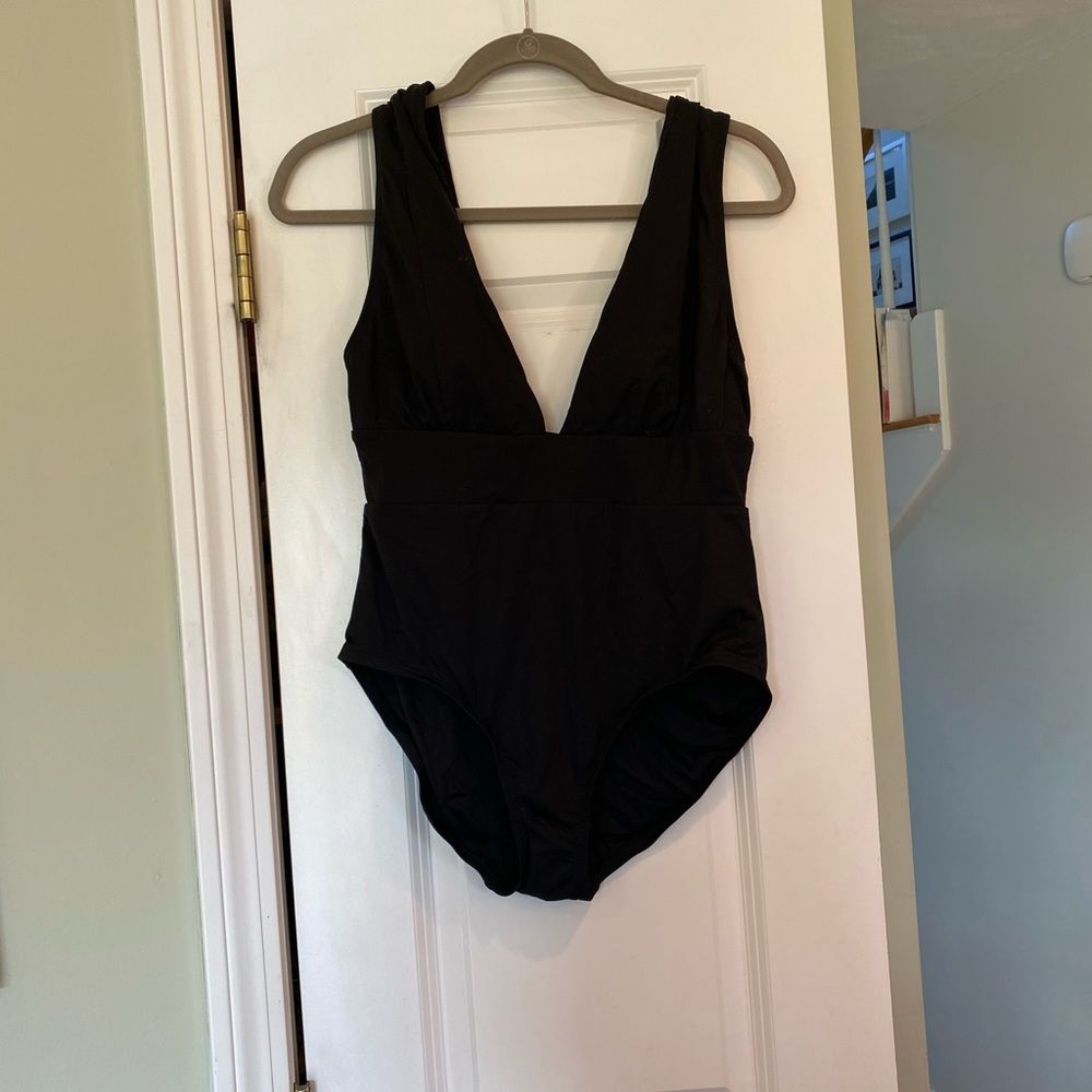 Andie’s Mykonos bathing suit, NWT
